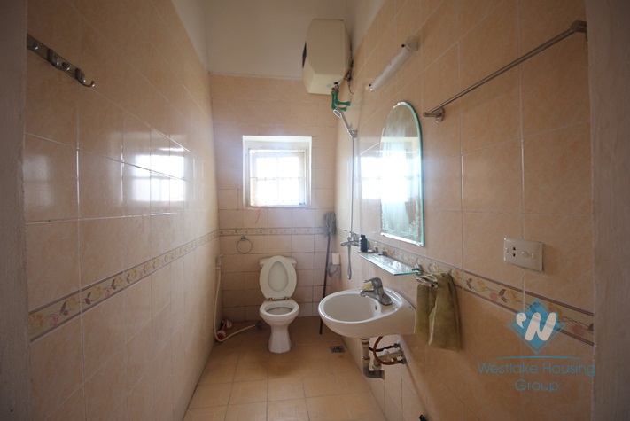 3 bedrooms house for rent in Au Co street, Tay Ho District, Ha Noi